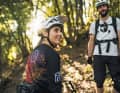 Erika war früher Cross Country-Racerin und zeigt uns heute als Guidin die Trails am Lago d'Idro.
