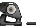 Der Tacx Neo 3M Smart ist mit seinen zahlreichen Funktionen der Porsche unter den Direktantriebs-Rollentrainern.