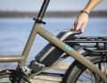 Der Akku mit 500 Wh wird beim Tern nach hinten herausgezogen.