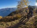 Speziell im Herbst bietet die Tour am Monte Magno geniale Ausblicke. Wer genau hinschaut, sieht sogar das Matterhorn.