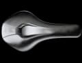 Aller neuen Dinge sind drei: Der Hypersaddle besteht aus einer durchgehenden Carbonschale.