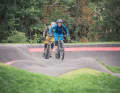 Auf dem Pumptrack wird zur Eröffnungsfeier auch die ein oder andere Challenge ausgetragen.