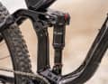 Federbein: Rockshox Deluxe Select+.