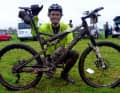 Maximale Härte: Schlamm bis zum Tretlager und Flatpedals prägten die ersten Marathon-Erfahrungen von BIKE-Redakteur Jan Timmermann.