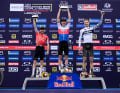 1. Ondřej Cink (Cube Factory Racing, Mitte) / 2. Mathias Flückiger (Thömus Maxon, links) / 3. Fabio Püntener (rechts)