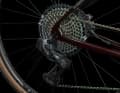 Mit der Schaltgruppe ist kein Anstieg zu steil. Sie Sram XX1 Eagle AXS ist mit einer 10-50er Kassette ...