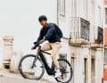 Ohne Anstrengung nach oben: Der Motor ermöglicht es, an Anstiegen Spaß am Radfahren zu haben. Aber seine Position ist wichtig.