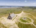 Der Mont Saint-Michel de Brasparts mit der Gipfelkapelle ist die höchste Erhebung der Region
