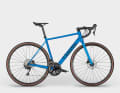 Für 1.699 Euro bekommt man ein top-verarbeitetes Alu-Rad mit Shimano 105. Zur Auswahl stehen die Farben True Blue und Stealth.