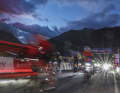 Die Sonne ist noch nicht über den Bergen aufgegangen, wenn sich die Radsportler in Andermatt auf den Weg machen