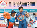 Selfie-Souvenir: Verloren? Nein, glücklicher Dritter: Das Siegerpodest von Mailand-San Remo 2024 mit (von links) Michael Matthews, Jasper Philipsen und Pogačar