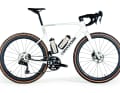 Rennbereit: Gravel-Look für Racer: aerodynamische Rahmen-Silhouette, hohe Felgen, breite Reifen mit relativ feinem Profil.