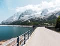 Mit Aussicht: Blick vom Fedaia-See auf die Marmolada