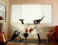 Zwift Ride - ein Bike-Rahmen + Wahoo Kickr Core Smart-Trainer