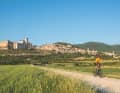 Pilgerfahrt: Das mittelalterliche Assisi,  Geburtsort des Heiligen Franziskus,  wurde 2000 zum Weltkulturerbe der UNESCO ernannt