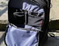 Denn es passt auch eine Menge in den Pendel-Rucksack - gut organisiert.