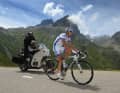 2010 beginnt die Profi Karriere von Thibaut Pinot. Beim Team FDJ. Und damit dort, wo sie 13 Jahre später auch endet.