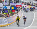 ... im Sprint hat Tratnik die besseren Beine, Politt wird Zweiter