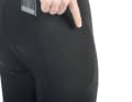 Sturz-Schutz: Bei der Assos-Hose ist der Beckenbereich verstärkt und gepolstert