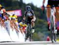 Auf der Zielgerade vom Planche des Belles Filles bei der Tour de France Femmes 2022