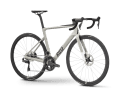 Das teuerste Modell der 04-Serie ist mit funkbasierter SRAM Force eTap (2x12, 48/35, 10-28 Z.) ausgestattet und wiegt 7,4 Kilogramm.