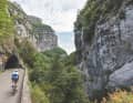 Fahrt durch die Wolfsschlucht bei Courmes mit dem gleichnamigen Fluss Le Loup (Tour 1)