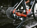 Die SRAM-Gruppe Red XPLR mit Powermeter markiert die Top-Ausstattung