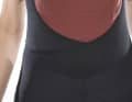 Weiches Mesh am Bauch soll Druckstellen verhindern