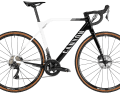 Das Inflite CF SL 7 in Schwarz, Weiß und Grau