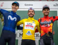 Die Tour de Romandie 2023 gewann Adam Yates (Mitte) vor Matteo Jorgenson (links) und Damiano Caruso (rechts)