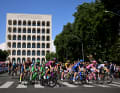 Start der 21. Etappe im römischen Stadtviertel EUR.