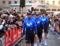 Mannschaftsvorstellung auf der Piazza della Vittoria in Mailand am Freitag. Hier das Team Movistar
