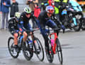 Beim Fleche Wallonne der Frauen setzen sich zunächst drei Ausreißerinnen ab: Elena Hartmann (Roland), Julie van de Velde (AG Insurance - Soudal Team) und Sara Martin (Movistar)