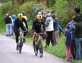 Weitere Kilometer später kam das Uno-X-Duo Frederik Dversnes und Andreas Leknessund dazu.