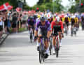 Die Teams der Sprinter mit der Nachführarbeit