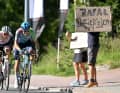 Genauso wie der lange Ausreißversuch scheiterte eine Attacke von Alberto Bettiol und Jan Christen an der letzten Welle des Tages.