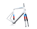 Versandhändler Storck lässt seine individuellen Rahmen-Sets beim Customizing-Spezialisten Made One lackieren.