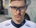 Die neue Rudy Project Astral Sphere Sportbrille hat nun kugelförmig gewölbte Gläser - im Gegensatz zur Astral X, die letztes Jahr rauskam. Matej Mohoric fährt bereits mit dem neuen Modell.