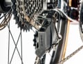 Premiere: Als erstes Rennrad ist das Falcn RS mit dem UDH-Standard ausgestattet. Dabei ist das Schaltauge an der Steckachse befestigt.