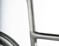 Schlanke Silhouette: Das filigrane Heck des Tarmac erinnert an das Leichtbau-Modell Aethos.