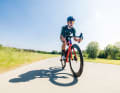 Welcher ist besser? Wir testen Tubeless-Reifen vs. Clincher-Reifen.