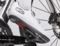 Das PW8-Pedal wird von zwei Cleats in der Schuhsohle gehalten