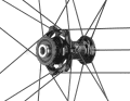 Campagnolo setzt beim Shamal Dual Profile auf Aluminiumnaben mit Gleit- und Konuslagern, die leichter sind. Insgesamt wiegt der Laufradsatz 105 Gramm weniger als sein Vorgänger.