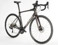 Das komfortabelste Rennrad im TOUR-Test 2023 kam von Specialized. Das Roubaix Sport, inzwischen von einer neuen Modellreihe abgelöst, erzielte eine Komfortnote von 1,3.