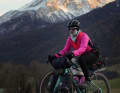 Bikepacking-Tour im Winter. Mit dabei: Zelt und Winter-Schlafequipment, Koch-Set, Essen, Erste Hilfe, Hygiene, Werkzeug, ...