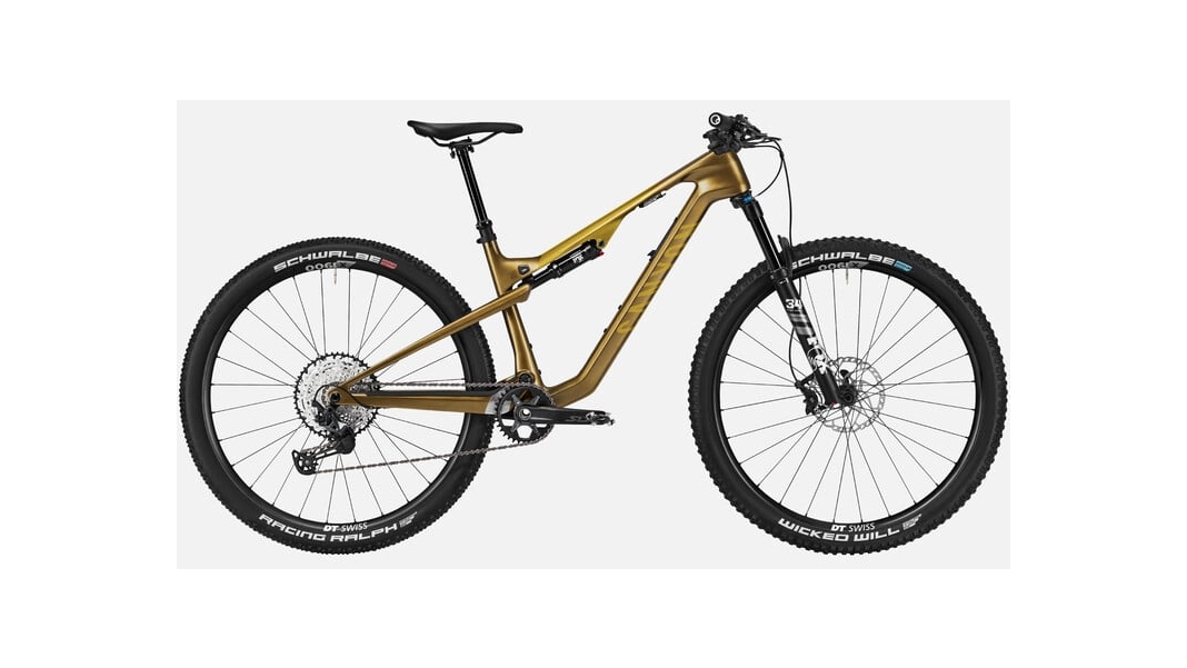 Lux Trail CF 7