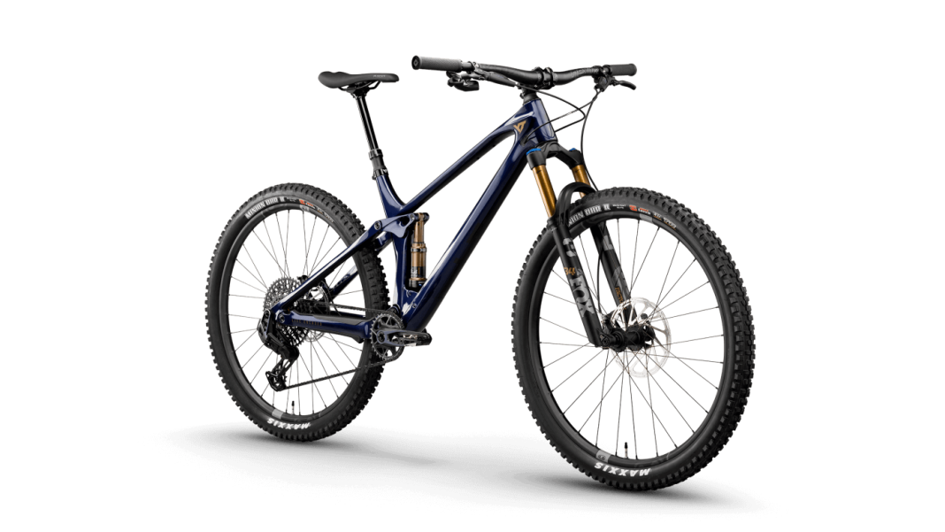 Izzo 29 CORE 4 (NT)