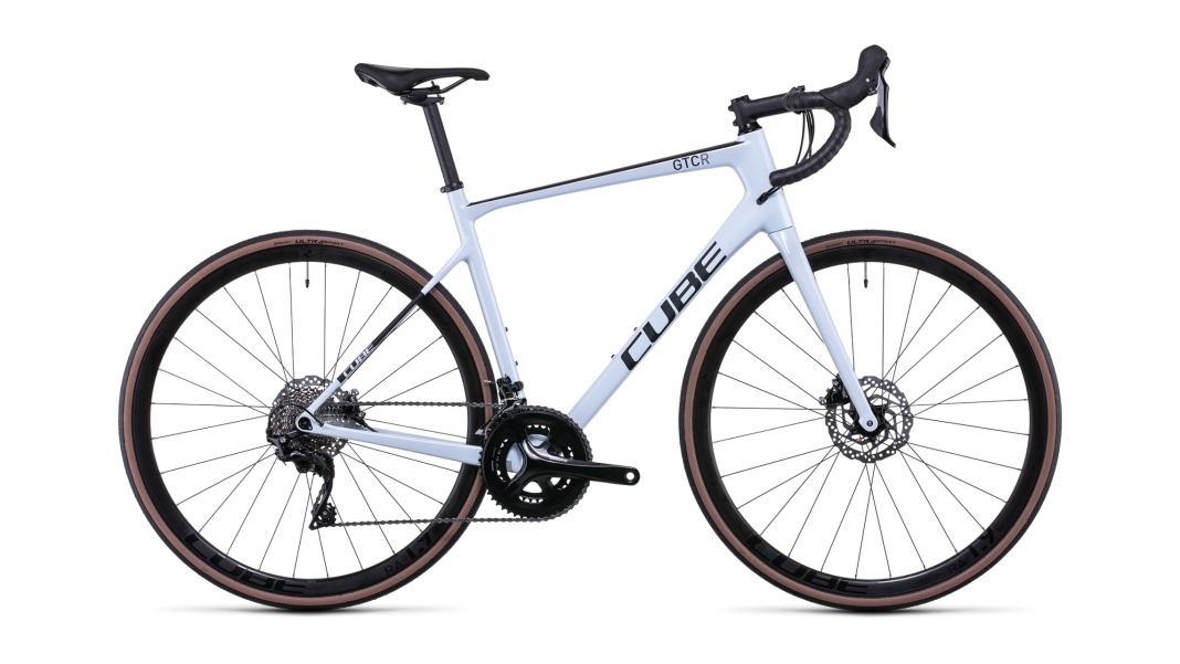Attain GTC Race frostwhite´n´carbon
