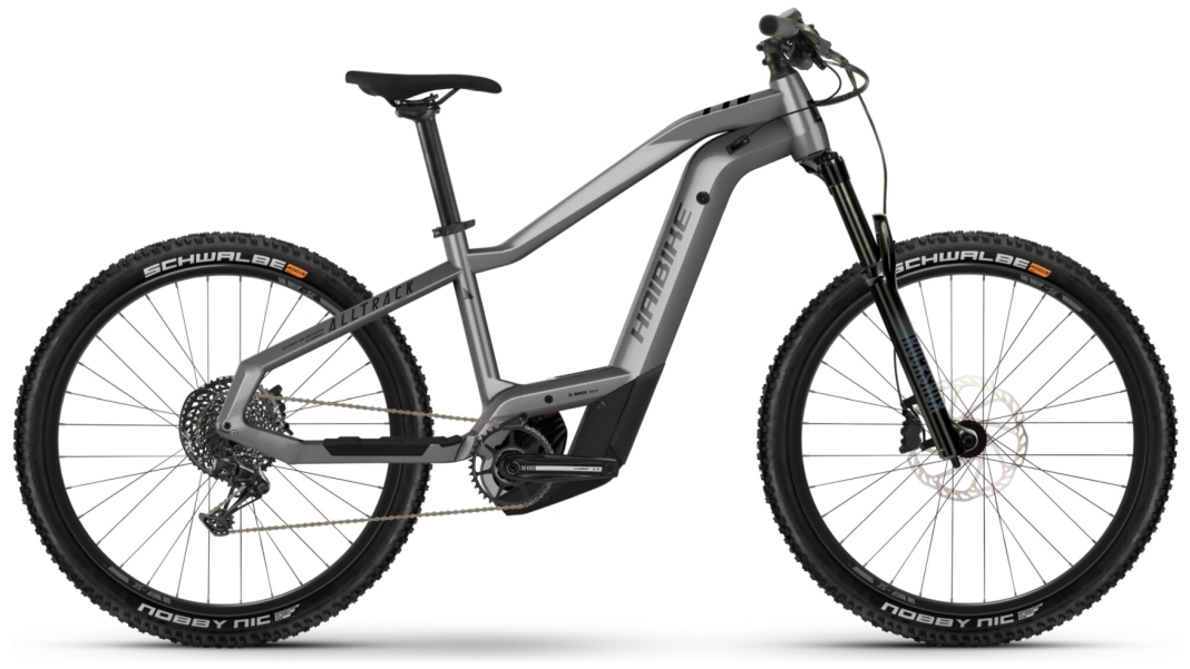 ALLTRACK 9