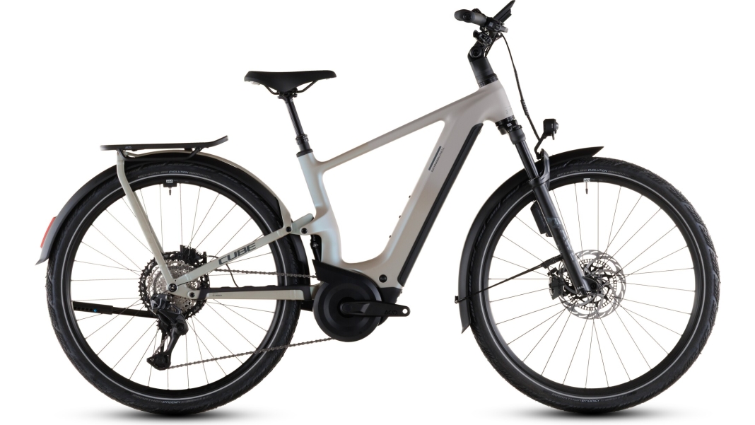 Kathmandu Hybrid ONE11 HPC SLT 800